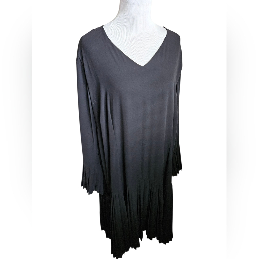The Limited Plus Size Black V-Neck Long Sleeve Dress Size 22